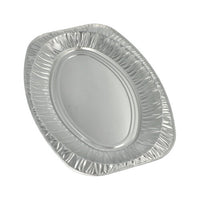 A single, empty Starpak 10 serving tray—an oval aluminum tray from Starpak—is displayed against a plain white background. The aluminum tray features a slightly raised rim and a wavy edge, making it perfect for catering or for use as an oval serving tray.