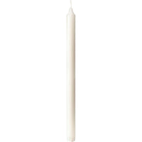 Abgebildet ist eine einzelne, unbeleuchtete weiße Stearin Kronenkerze 22x350 mm der Duni GmbH aus 100% Stearin mit sichtbarem Docht und glatter Oberfläche vor einem schlichten weißen Hintergrund. Die Packung enthält 10 Kerzen.