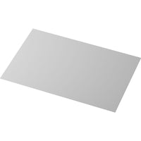 Un singolo foglio piatto e rettangolare, realizzato in materiale liscio e grigio chiaro – come i tovagliolini di carta Duni GmbH da 20x30 cm per finger food (250 pezzi) – è raffigurato su uno sfondo bianco, visto di sbieco, per mettere in risalto la sua superficie sottile e uniforme.