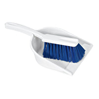 Le kit de balayage Nölle Profi Brush HACCP, doté de poils de 0,25 mm, avec des poils bleus souples et une pelle à poussière blanche en plastique, est proposé par la société Nölle Profi Brush Bürsten- & Pinseltechnik e.K. ; la brosse s'adapte à la pelle à poussière, les deux éléments étant représentés sur un fond blanc uni.