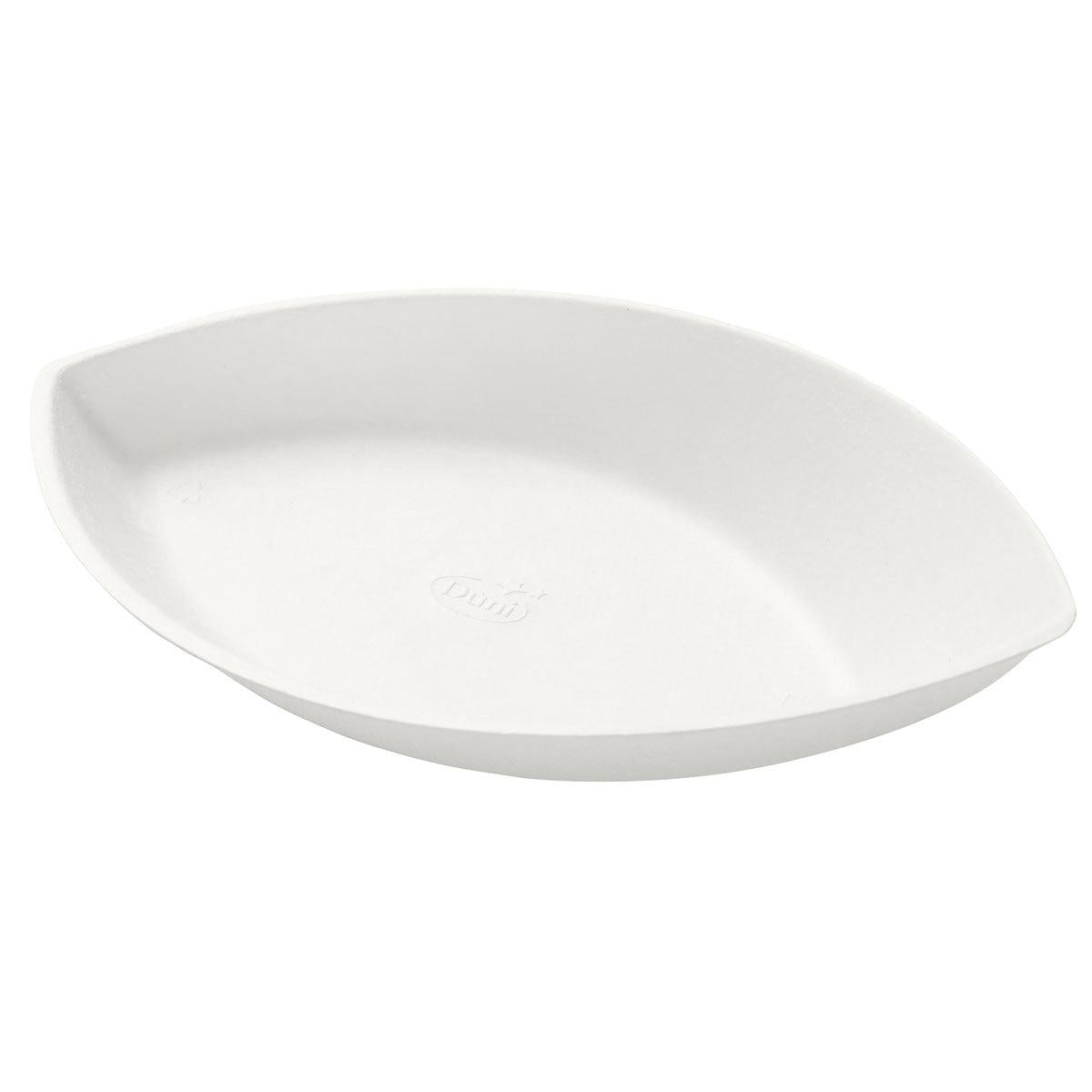 Der Piatto 140 ml, Bagasse Teller von Duni GmbH (175x104x35 mm, 35 Stück) aus weißer Bagasse ist umweltfreundlich und biologisch abbaubar - mit flacher, geschwungener Form und leicht erhöhtem Rand.