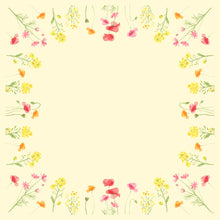 Die Dunicel Mitteldecke 84x84 cm Poppy Field von Duni GmbH zeigt eine quadratische Blumenbordüre im Aquarellstil mit gelben, rosa und orangefarbenen Blüten auf hellgelbem Hintergrund - ideal für eine elegante Tischdekoration. Packung: 20 Stück.