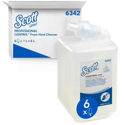 Une cassette de 1L de mousse nettoyante pour les mains Scott® Control™ de Kimberly-Clark GmbH est devant l'emballage, où le nom du produit, le logo, le code 6342 et un symbole pour 6 cartouches par carton sont visibles - idéal pour une utilisation fréquente.