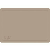 Das Dunicel-Sets 33x48cm Guten Appetit greige von Duni GmbH ist ein rechteckiges Tischset mit abgerundeten Ecken, zweizeiligem Rand und "Guten Appetit Bon appétit" in Schreibschrift - perfekt für 500 Stück Einweg-Bestecksets.