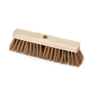 Le balai industriel Nölle Profi Brush de 30 cm en polycoco avec trou pour manche, fabriqué par Nölle Profi Brush Bürsten- & Pinseltechnik e.K., est composé d'une tête de balai en bois dotée de poils bruns rigides et d'un trou central permettant de fixer le manche ; il est idéal pour une utilisation industrielle intensive.