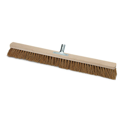 La brosse de salle Nölle Profi Brush en noix de coco naturelle avec support de manche en métal Ø 24 mm de Nölle Profi Brush Bürsten- & Pinseltechnik e.K. est représentée sur un fond blanc et dispose de poils de coco naturels et d'un support de manche en métal robuste.