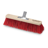 Il pennello Nölle Profi Saalbesen Elaston da 40 cm con supporto in metallo per il manico è dotato di setole sintetiche rosse, di un blocco di legno con la scritta "Kraftpaket Made in Germany" e di un supporto in metallo per il manico. Marchio: Nölle Profi Pinsel Bürsten- & Pinseltechnik e.K.