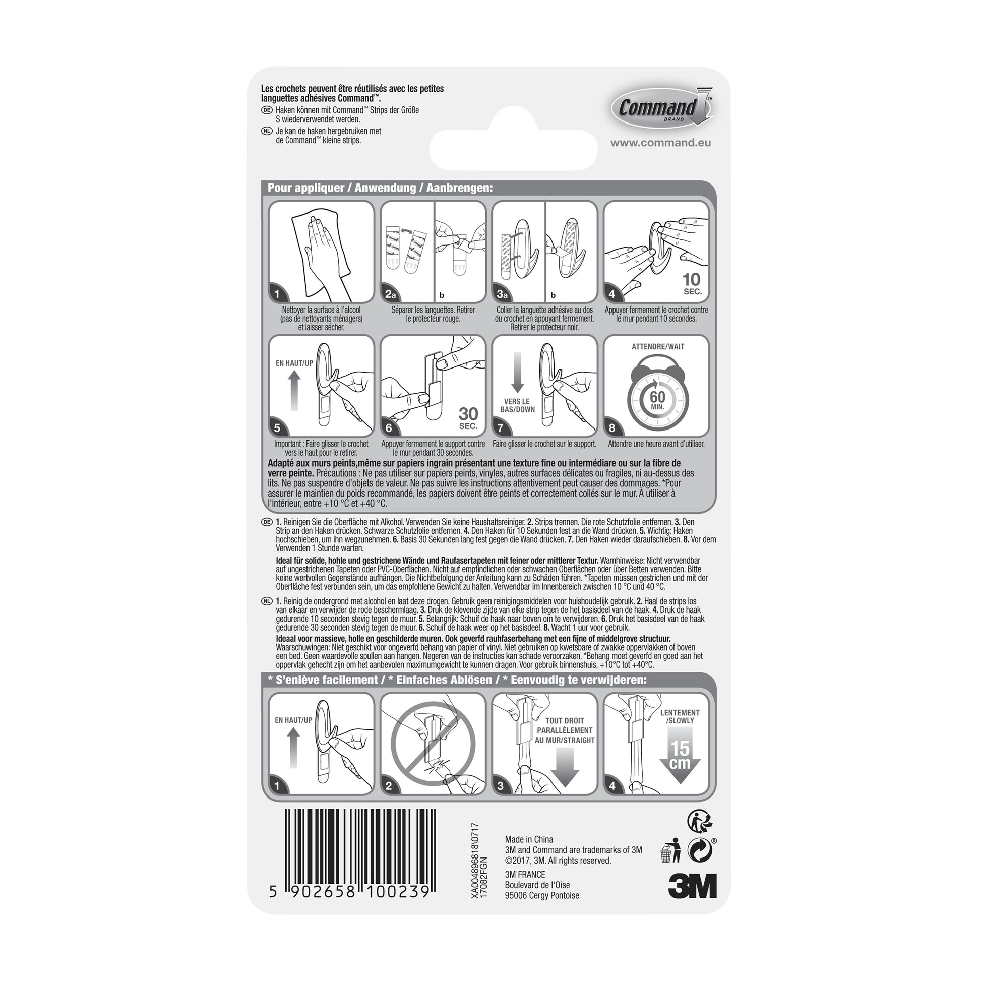 Rückseite der Command™ Small Designer-Haken, 17082 (1 Stück), von 3M Deutschland GmbH: Mehrsprachige Anleitung mit Abbildungen zum Anbringen und Entfernen der Haken, sichtbarem Barcode sowie Markenlogo.