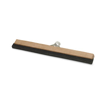 Il raschietto per acqua Nölle Profi Brush in legno con supporto per manico in metallo, prodotto da Nölle Profi Brush Bürsten- & Pinseltechnik e.K., si contraddistingue per un'ampia lama in gomma nera, un robusto supporto per manico in metallo e un corpo in legno, raffigurato su uno sfondo bianco.