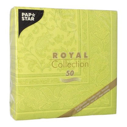 Eine grüne Packung PAPSTAR 50 Servietten "ROYAL Collection" (40 x 40 cm, 1/4-Falz) der PAPSTAR GmbH, die mit einem kunstvollen Muster und Branding versehen sind - ideal für festliche Anlässe.