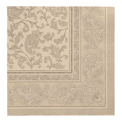 Die PAPSTAR 50 Servietten "ROYAL Collection" 1/4-Falz 40 x 40 cm in sand von PAPSTAR GmbH haben eine elegante Paisley- und Blumenbordüre - ideal für hochwertige Servietten.