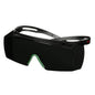 3M™ SecureFit™ 3700 Überbrille, schwarze Bügel, Antikratz-Beschichtung, graue Scheibe IR 5.0, SF3750AS-BLK, 20 pro Packung | Packung (1 Stück)