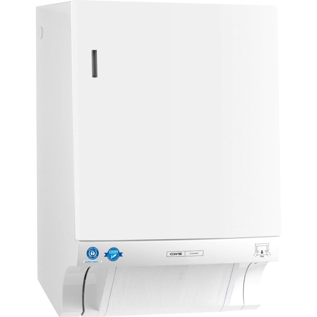 Il dispenser di asciugamani in tessuto CWS ParadiseLine Dry Slim, un sottile distributore da parete bianco, è dotato di un asciugamano esposto nella parte inferiore e simboli di visualizzazione e certificazioni sul davanti.