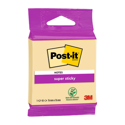 Eine Packung Post-it® Super Sticky Notes der 3M Deutschland GmbH, PEFC-zertifiziert, kommt in einer violetten Verpackung mit Logo und "Super Sticky"-Etikett, im Format 76 mm x 76 mm mit 45 Blatt pro Block.
