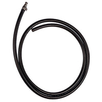 Il tubo di scarico TASKI procarpet di Diversey Deutschland GmbH & Co. OHG, un tubo flessibile nero con raccordo metallico per i modelli TASKI procarpet 30 e 45 (incluso nella confezione), è ideale per la pulizia dei tappeti. Confezione: 1 pezzo.