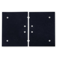 Due supporti rettangolari neri per pad orbitali TASKI Ultimaxx (14x20 pollici, 35x50 cm) prodotti da Diversey Deutschland GmbH & Co. OHG sono disposti uno accanto all’altro su uno sfondo bianco; ciascuno presenta fori circolari distribuiti in modo uniforme, ideali per la pulizia di grandi superfici con la serie TASKI Ultimaxx OB.