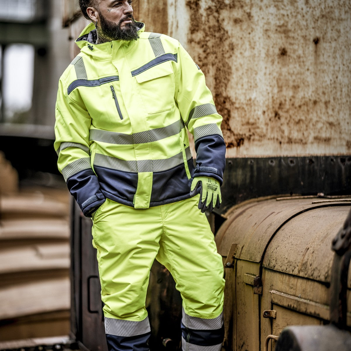 NITRAS MOTION TEX VIZ PLUS, winter high-visibility softshell jacket