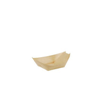 La PAPSTAR 50 petits plateaux en bois « pure » pour amuse-bouches, en forme de « barquettes », de la PAPSTAR Les « GmbH » sont de petits plateaux rectangulaires en bois dotés d'un rebord surélevé, qui conviennent parfaitement au service d'amuse-bouches ; leur design respectueux de l'environnement se détache sur un fond blanc.