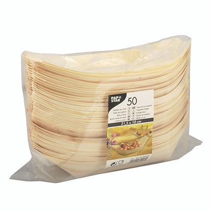 A sealed package of 50 oval PAPSTAR wooden "pure" boat plates (21.5 x 10 cm) made from eco-friendly lightweight wood shows the brand, quantity, and size of PAPSTAR GmbH – ideal for serving finger food at any event.