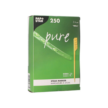 Eine grüne Schachtel der PAPSTAR GmbH mit der Aufschrift „PAPSTAR 250 Steak-Marker 9 cm“ enthält 250 Steak-Marker aus Bambus. Die Verpackung zeigt einen Marker mit der Aufschrift „WELL“ und enthält englischen und französischen Text – ideal für Restaurantküchen.