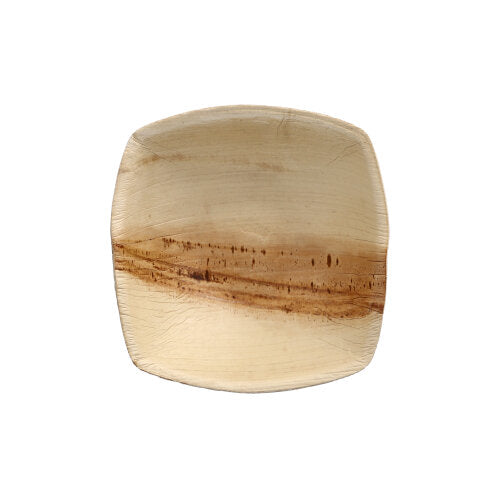 Ein quadratischer, hellbrauner PAPSTAR 25 Schalen Palmblatt „pure“ „QUADRATO“ natur Teller der PAPSTAR GmbH, mit natürlichen Maserungen und einem dunkleren horizontalen Streifen, biologisch abbaubar und umweltfreundlich, auf weißem Hintergrund.