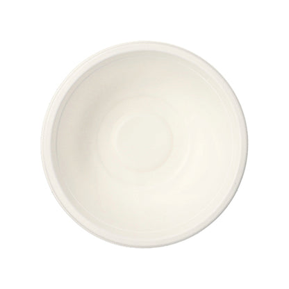 A simple, white ceramic bowl, photographed from above against a white background, reflects the simple and eco-conscious design of the PAPSTAR 100 bowls, sugarcane "pure" from PAPSTAR GmbH.