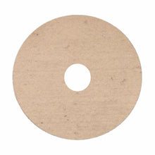 Eine flache, runde, beigefarbene Scheibe mit Mittelloch, ähnlich dem Arcora Filz Profi Schafswolle Polierpad (17", 432 mm) von Arcora International GmbH zum Polieren von Holzböden mit Maschinen bis 350 U/min. Der Hintergrund ist weiß.