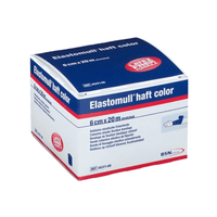L'immagine mostra una confezione di BSN Elastomull® haft color, una benda elastica di fissaggio delle dimensioni di 6 cm x 20 m prodotta da BSN Medical GmbH. La confezione blu e bianca con dettagli rossi riporta le informazioni sul prodotto in diverse lingue e sottolinea la composizione polimerica priva di lattice, che garantisce il massimo comfort durante l'uso.