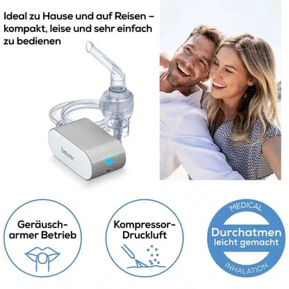 Ein lächelndes Paar macht ein Selfie. Über ihnen steht der Auslaufartikel der Beurer GmbH: kleiner Inhalator IH 58 und ein deutscher Text, der die leise Anwendung, die Kompressor-Technologie und die einfache Nutzung bei Asthma oder Atemwegserkrankungen zu Hause und unterwegs beschreibt.