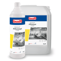 Deux récipients contenant une solution nettoyante sont présentés. La plus petite bouteille se trouve devant un pichet plus grand ; tous deux portent la mention « Buzil Budenat® Alkasept D 445 Nettoyant désinfectant hautement alcalin » de la société BUZIL-WERK Wagner GmbH & Co. KG. Idéaux pour le secteur agroalimentaire, ils fournissent des informations sur le produit ainsi que des photos d'une cuisine industrielle dotée de surfaces résistantes aux alcalis.