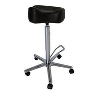 Le tabouret chirurgical Novocal, doté d'une assise en forme de selle, est fabriqué en acier inoxydable et dispose d'un piètement à 5 branches moulé sous pression ainsi que d'un système de réglage en hauteur pour une mobilité optimale.