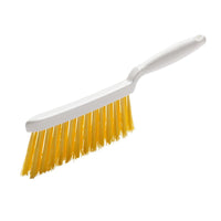 Le BALAI À MAIN, PBT JAUNE FENDU, ø 0,25 mm, SOUPLE, 280 x 15 x 50 mm de Haug Bürsten La brosse KG est dotée d'un manche blanc et de poils jaunes souples, représentés sur un fond blanc uni : elle est idéale pour les tâches de nettoyage qui exigent une grande fiabilité.