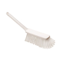 Les balais à main, en PBT non fendus, 310 x 40 x 50 mm, de Haug Bürsten KG est une brosse à main en plastique blanc dotée d'un long manche et de poils rigides en PBT, idéale pour le nettoyage des sols. Elle est ici photographiée sur un fond blanc uni.