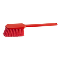 Le TARTINEUX, ROUGE Haug Bürsten Avec ses poils souples et non peignés en PBT rouge (ø 0,25 mm) et son manche de 395 mm de long, cette brosse est idéale pour étaler de la pâte à tartiner et constitue un ustensile de cuisine indispensable sur fond blanc.