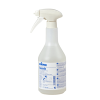 Il flacone spray bianco da 750 ml del detergente per plastica e scrivanie “Kiehl Tablefit” della Johannes Kiehl KG è provvisto di scritte blu, di un erogatore a spruzzo e di istruzioni riportate sull’etichetta.
