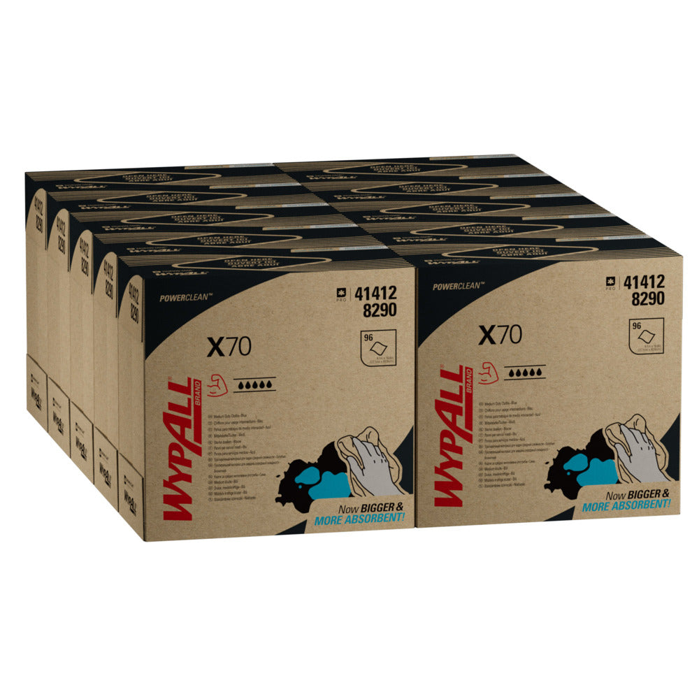 Ein Stapel von Kimberly-Clark GmbH WypAll® X70 PowerClean - Zupfbox / Blau Kartons (10 x 100 Blatt pro Karton), beschriftet als professionelle Reinigungstücher, mit roten und blauen Akzenten und Produktinformationen auf den Paneelen, angeordnet in drei Reihen.