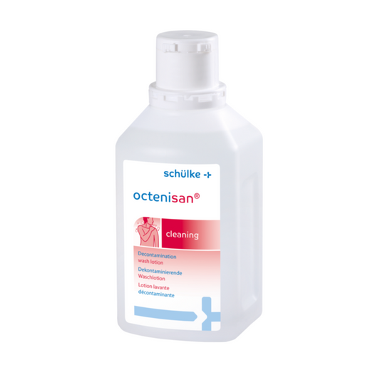 Weiße Kunststoffflasche mit Etikett für das Reinigungsprodukt „Octenisan Waschlotion der Schülke & Mayr GmbH“ und Texten zu den Themen Entseuchung, antiseptische Hautreinigung und Impfung.
