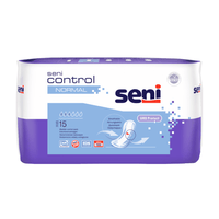 Un paquet de 15 Seni Protections pour l'incontinence « Control Normal » de la société TZMO Deutschland GmbH, au motif violet et blanc, avec les caractéristiques du produit. Ces protections offrent une protection respirante, discrète et confortable en cas d'incontinence.