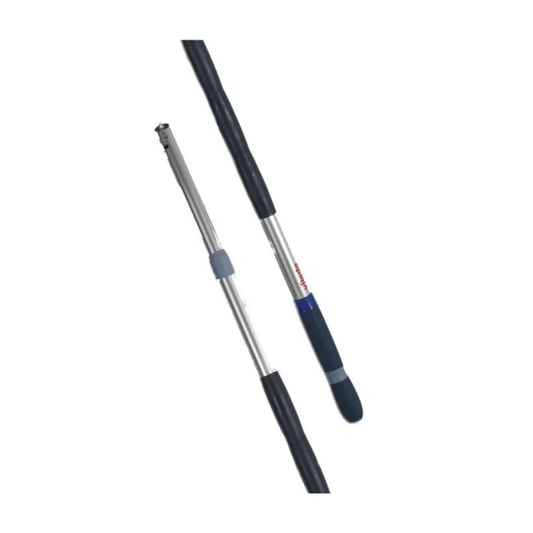 Questi versatili strumenti telescopici Vileda Professional di Vileda GmbH dispongono di due aste metalliche estensibili con impugnature nere e blu e diversi segmenti per la regolazione della lunghezza. Sono dotati di un'impugnatura ergonomica per il comfort dell'utente.