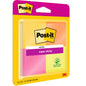 Ein 4er-Pack Post-It® Super Sticky Notes von 3M Deutschland GmbH, farblich sortiert, 47,6 x 47,6 mm, 45 Blatt pro Block; hergestellt mit erneuerbarem Klebstoff und 100% PEFC SGSCH-PEFC-COC-110078 zertifiziert für Nachhaltigkeit.