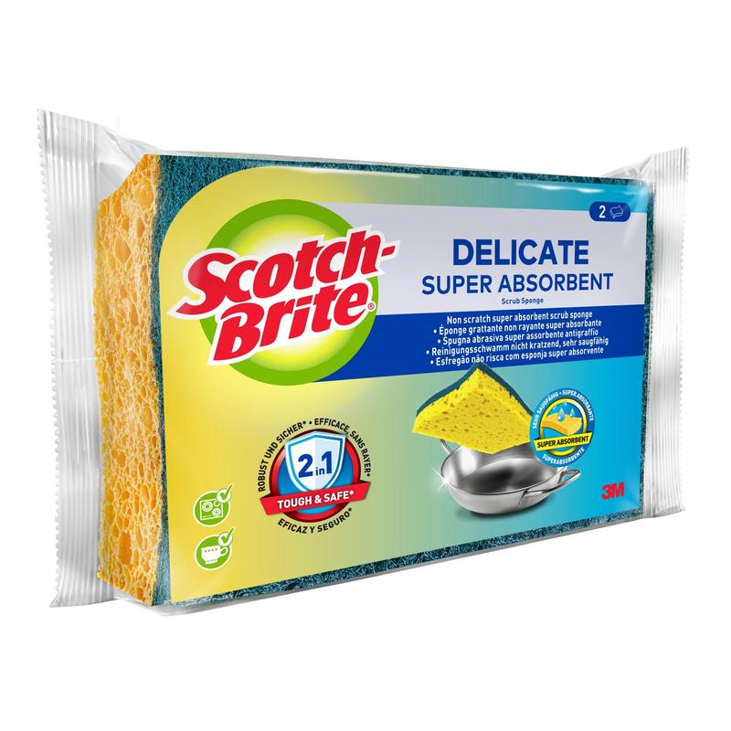 Un paquet de deux éponges de nettoyage en fibres naturelles Scotch-Brite® Delicate de 3M Deutschland GmbH dans un emballage bleu-vert, montrant une éponge jaune pour nettoyer un bol en métal - idéal pour les surfaces délicates.