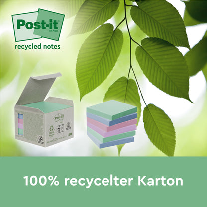 Eine Schachtel 3M Post-it® Super Sticky 100% Recycling Notes (47,6 mm x 47,6 mm, 70 Blatt/Block, PEFC) ist mit pastellfarbenen Notizen auf grünen Blättern abgebildet, wobei der Text "100% recycelter Karton" das recycelte Material hervorhebt.